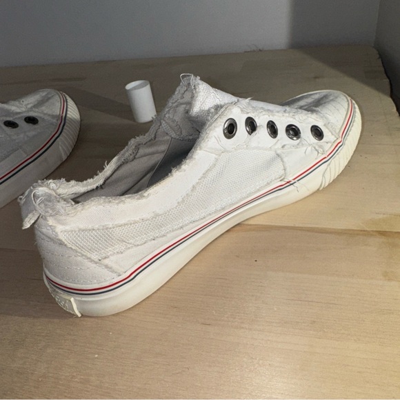 Women’s blowfish sneakers sz 8 - Picture 3 of 11